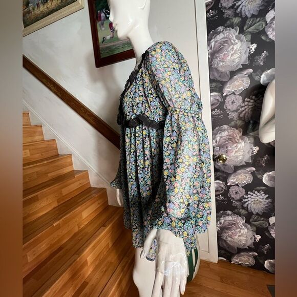 New Free People Pennie Floral Print Ruffle
Long Sleeve/ size S - Picture 7 of 8